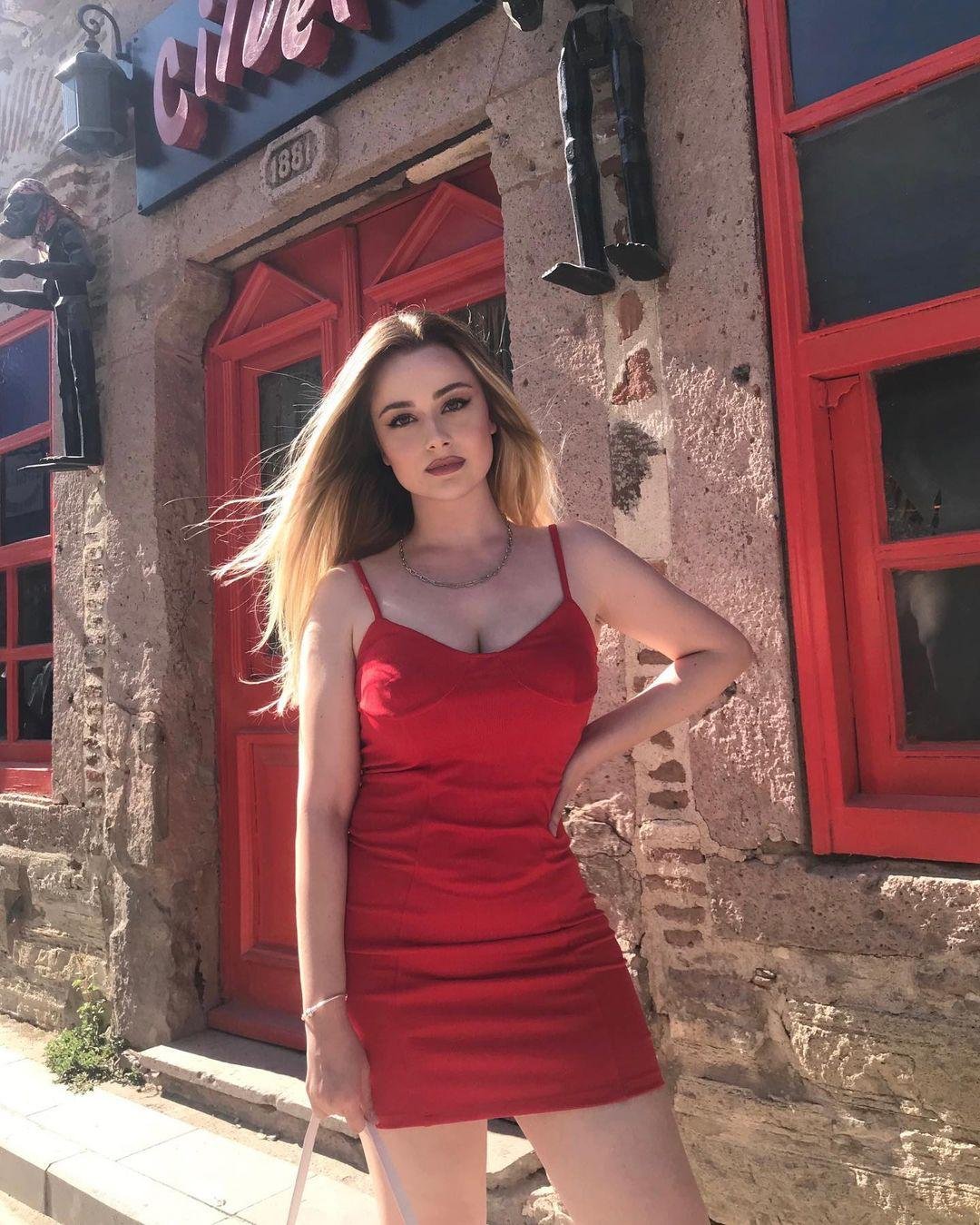 Kırşehir Etkileyici Bayan Bayan Escort Funda